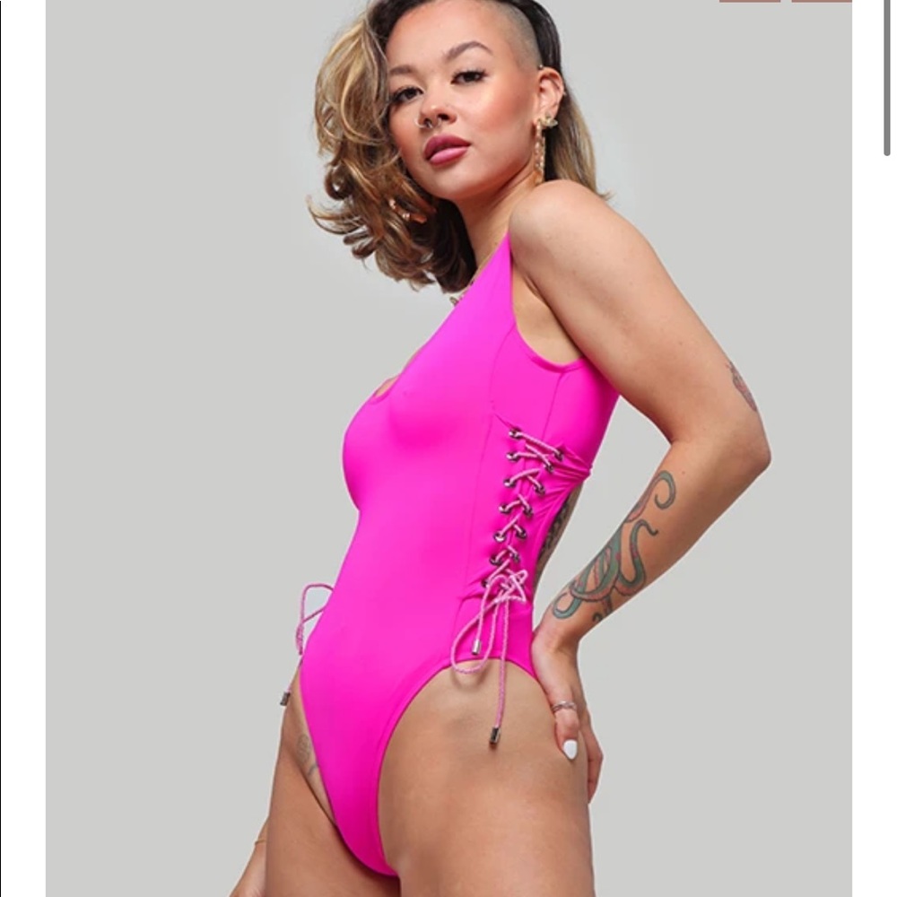 Creature xix Hot pink pole dance bodysuit